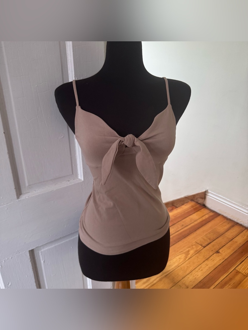 Express tie front top